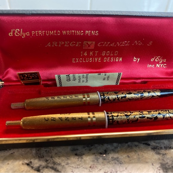 Vintage Chanel and Arpege Pen Set - Picture 4 of 8